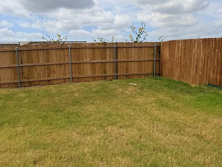 983 Cline Dr — Photo 25