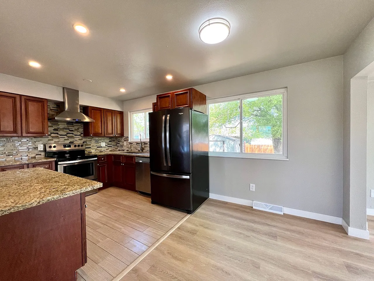 3 bed, 2.5 bath, 1770 sqft, $2,850 — Photo 4