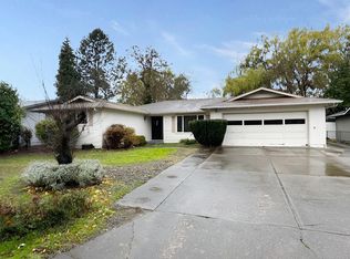 109 Donna Way, Central Pt, OR 97502