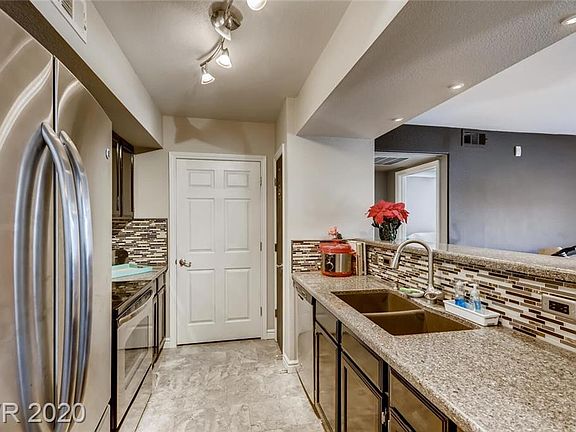 5th image of 45 Maleena Mesa St APT 1125