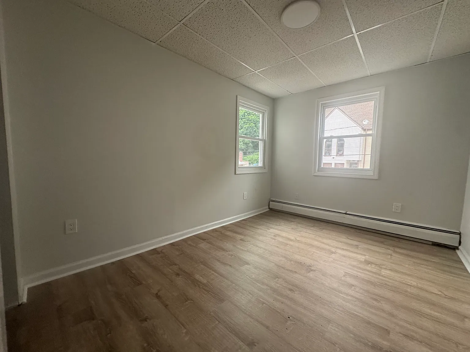 2 bed, 900 sqft, $1,295 — Photo 4