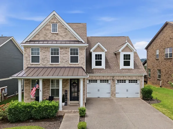 631 Lingering Way, Hendersonville, TN 37075