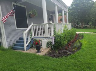 715 S Barnett Ave, Dallas, TX 75211