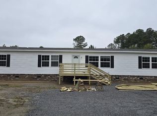 261 Tiger Lily Ln, Saint Stephen, SC 29479