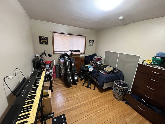 4th image of 3885 N Humboldt Blvd APT 9