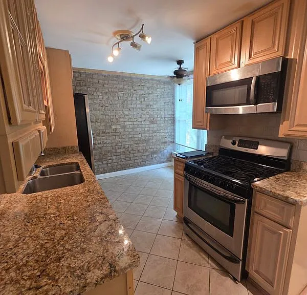 3329 Huntley Square Dr #B-1 — Photo 8