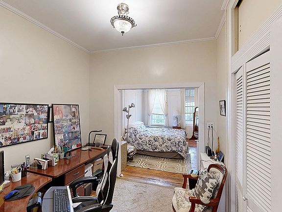5th image of 900 Brooklyn Ave