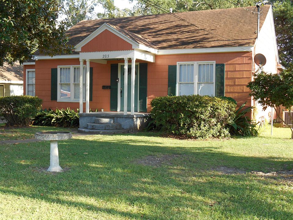 1st image of 203 Lucille St
