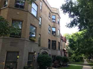 6700 N Newgard Ave #2, Chicago, IL 60626