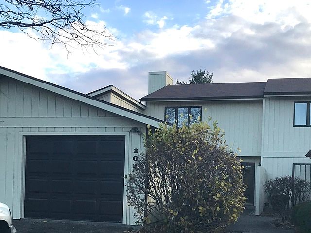 1st image of 204 Bryant Circle Dr #2