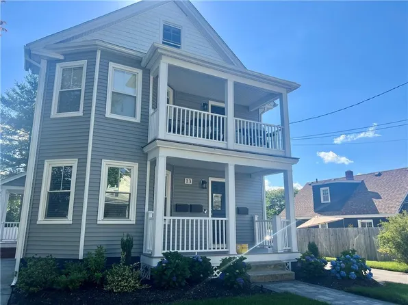 13 Grove Ave, Cranston, RI 02910