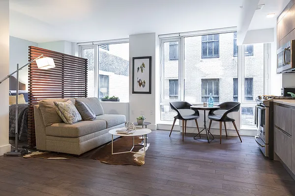 Rented by Kahen Properties | media 19