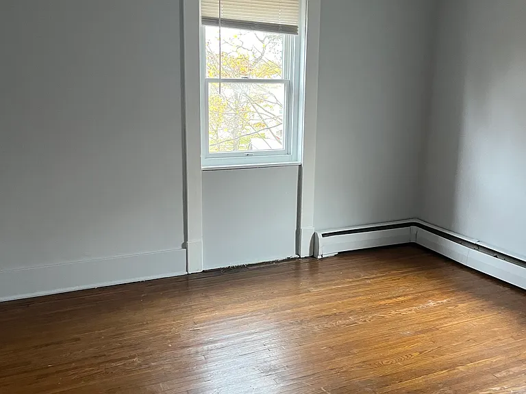 310 Knarr St — Photo 2