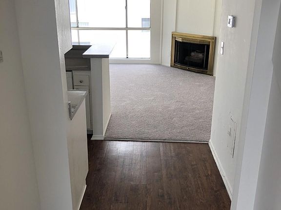 1 bedroom loft- unit #403