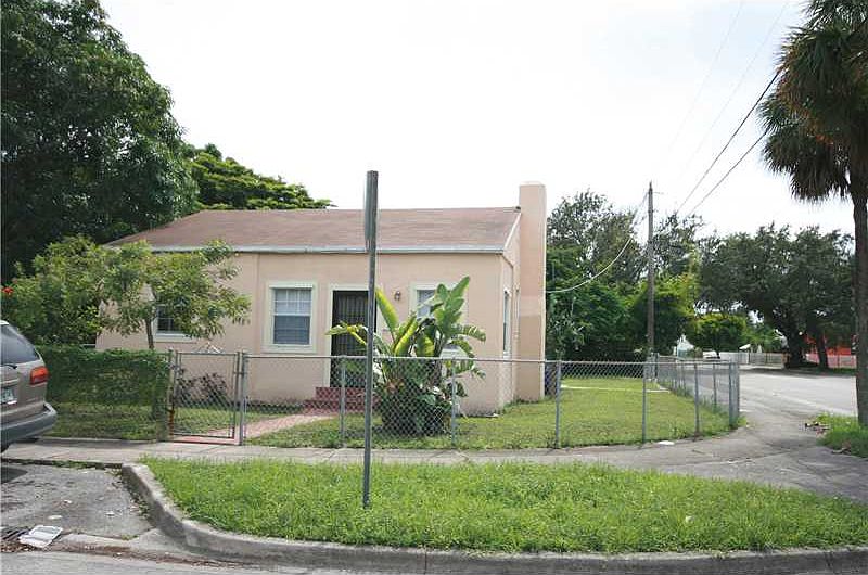 2nd image of 1498 NW 55th Ter