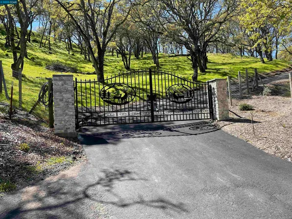 11200 Marsh Creek Rd, Clayton, CA 94517