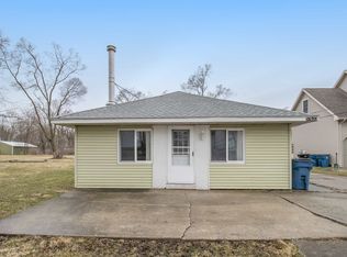 57633 Blackberry Rd, Mishawaka, IN 46544