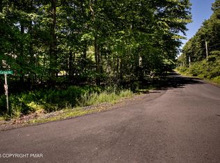 LOT 464 Caribou Rd, Dingmans Ferry, PA 18328