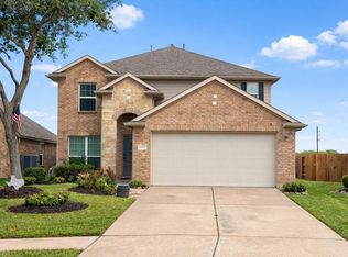 10203 Hidden Creek Falls Ln, Brookshire, TX 77423