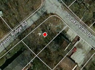 737 S Lakeview Dr, Lowell, IN 46356