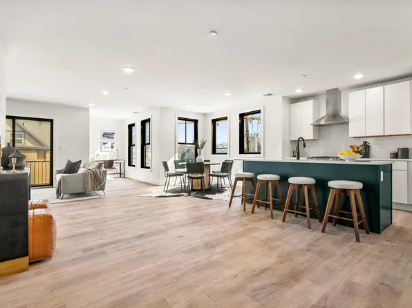 173 Magnolia St Floor 2, Dorchester, MA 02125