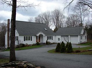 388 Lowell Davis Rd, North Grosvenordale, CT 06255