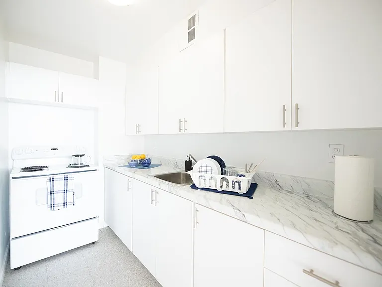 2360 Dundas St W #2350 — Photo 68