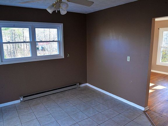 Eat-in/dining room