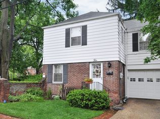 2 Randolph Ter, Fair Lawn, NJ 07410