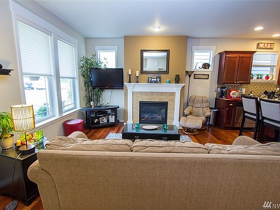 3rd image of 13313 94th Avenue Ct E
