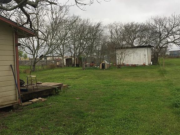 2nd image of 2539 Oyster Creek Bnd