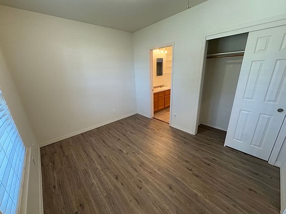 5th image of 512 W Church St APT A