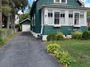 217 Chism St, Schenectady, NY 12304