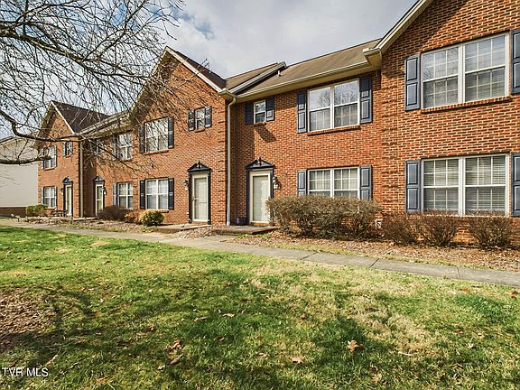 5th image of 1809 Lakeview Dr APT 16