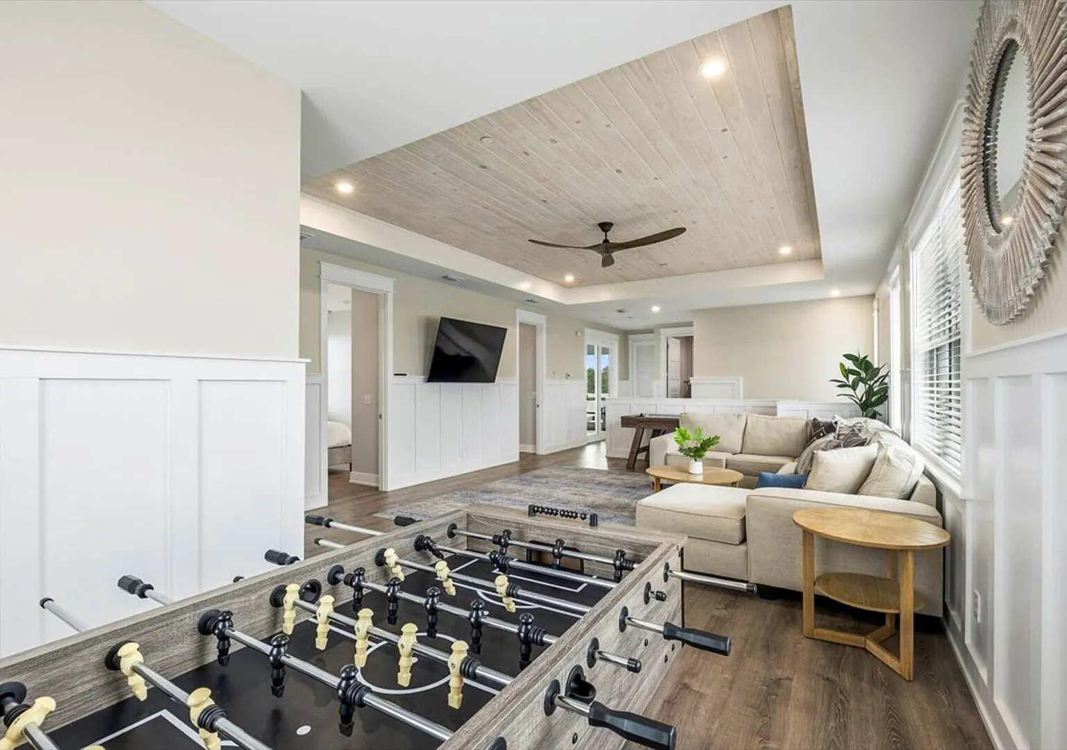 Family Beach Retreat | Pool & Games | Pets Allowed — Photo 3