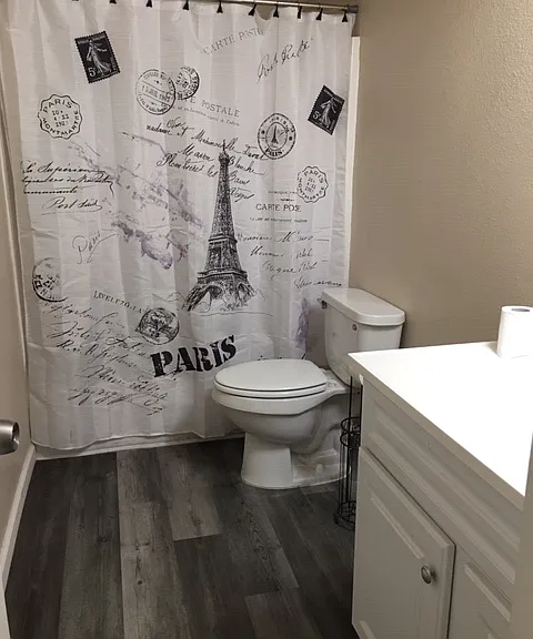 2838 Clay Ave — Photo 6