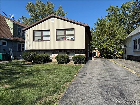 2nd image of 2210 Weston Ave