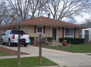 1907 Ezra Ave, Zion, IL 60099