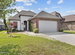 103 Gilmore Rd, Youngsville, LA 70592