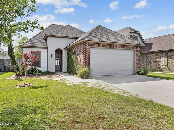 103 Gilmore Rd, Youngsville, LA 70592