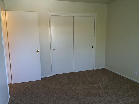 4th image of 1715 Ross Cir APT 3