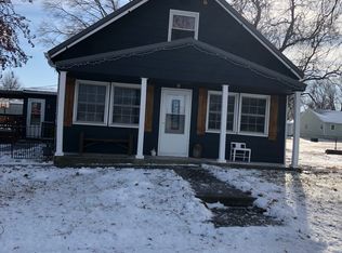 1414 E 13th Ct, Trenton, MO 64683