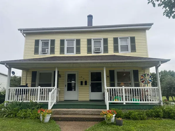 303 W Main St, Syracuse, IN 46567