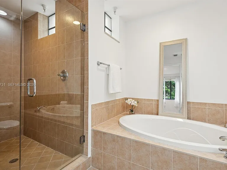 2925 NW 126th Ave #312-1 — Photo 9