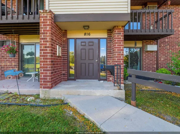 816 S Park Ave APT 2A, Fond Du Lac, WI 54935
