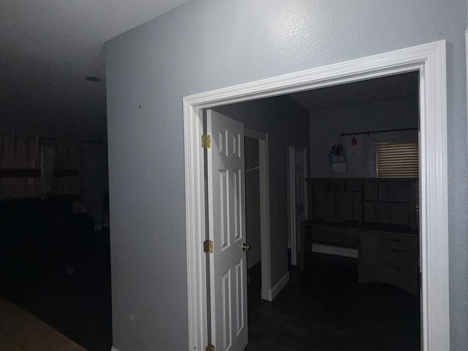 4 bed, 2439 sqft, $2,895 — Photo 3