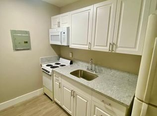 520 SW 4th St #9, Miami, FL 33130