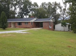 1154 Holtville Rd, Wetumpka, AL 36092