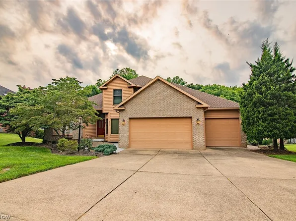 5603 Greenmont Pl, Vienna, WV 26105