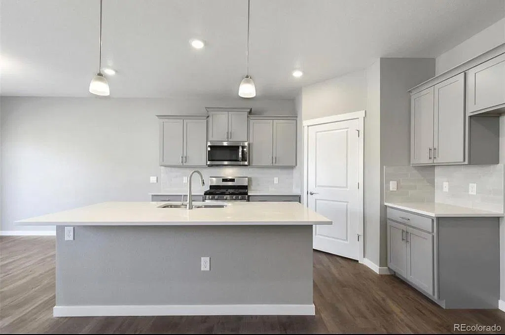 17931 Sky Pilot Ln — Photo 2